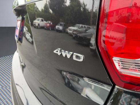Used 2017 Ford Explorer 4WD image 5