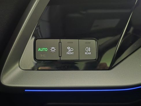 Certified 2025 Audi A3 2.0T Premium w/ Convenience Package image 24