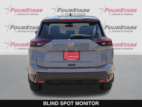 New 2026 Nissan Rogue SV FWD image 5