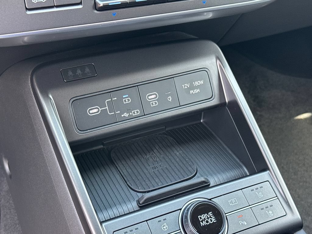 New 2026 Hyundai Kona Limited FWD image 28