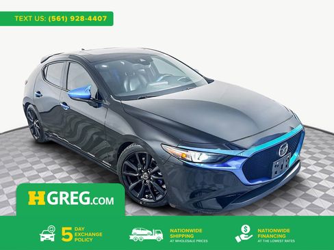 Used 2020 MAZDA MAZDA3 Hatchback w/ Premium Package image 1