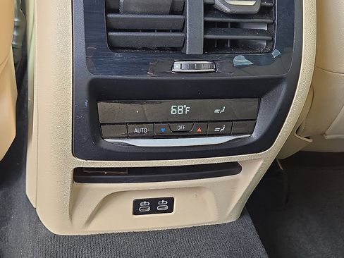 Used 2022 BMW X3 sDrive30i w/ Convenience Package RWD image 17