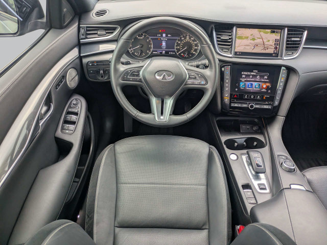 Used 2025 INFINITI QX50 Sport AWD/4WD image 17