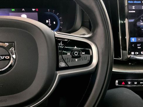 Used 2022 Volvo XC60 B5 Inscription w/ Advanced Package image 20