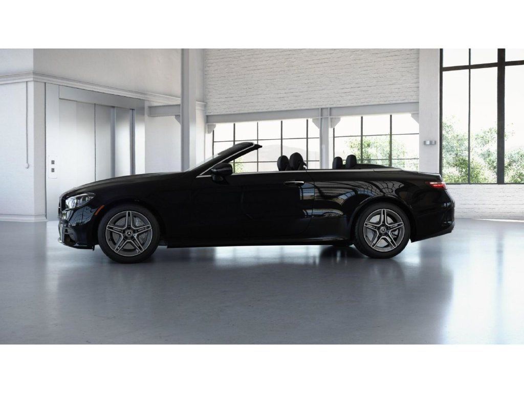 Used 2022 Mercedes-Benz E 450 Cabriolet image 36