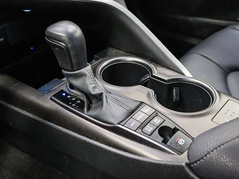 Used 2023 Toyota Camry XSE FWD image 20