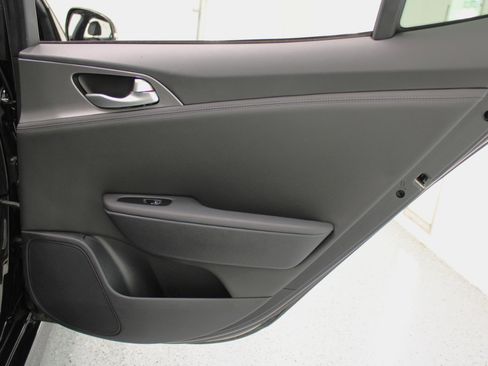 Used 2019 Kia Stinger GT image 43