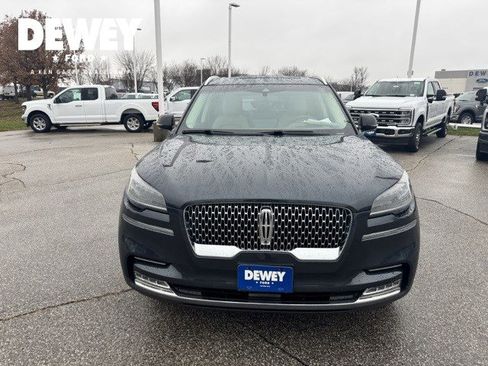 Used 2021 Lincoln Aviator Reserve w/ Equipment Group 201A image 2