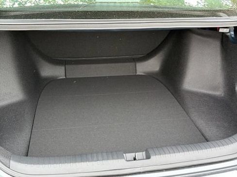 New 2026 Honda Accord LX image 13