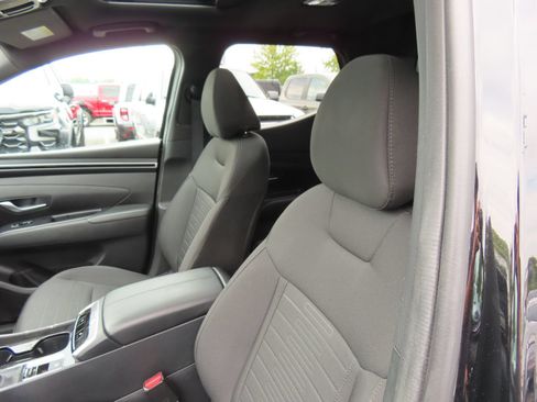 Used 2023 Hyundai Santa Cruz SEL Premium AWD/4WD image 23