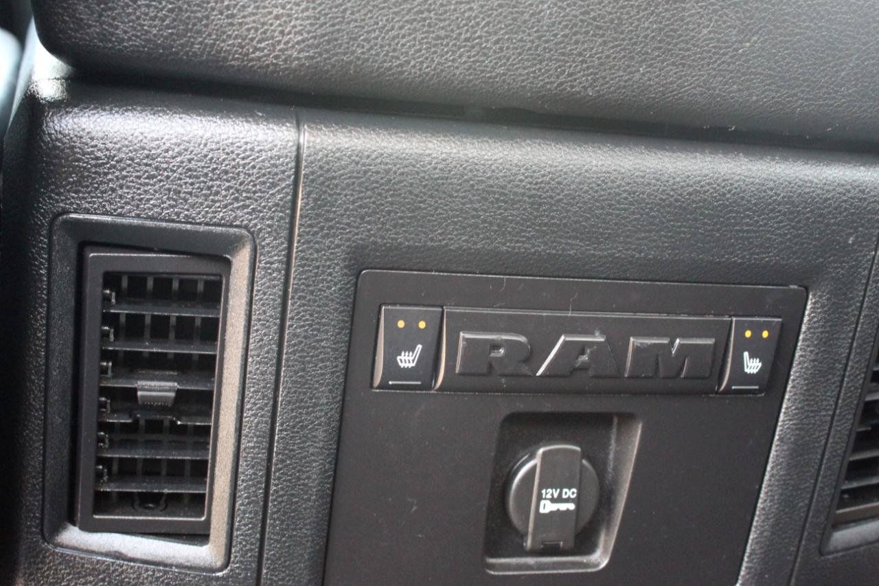 Used 2016 RAM 3500 Laramie AWD/4WD image 22