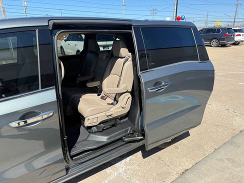 Used 2020 Honda Odyssey Elite image 22