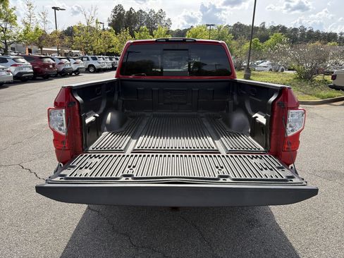 Used 2021 Nissan Titan SV w/ Accessory Utility Package image 29