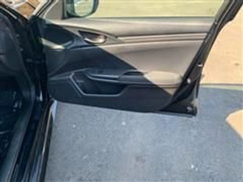 Used 2019 Honda Civic Sport image 31