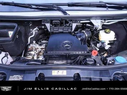 Used 2024 Mercedes-Benz Sprinter 2500 image 22
