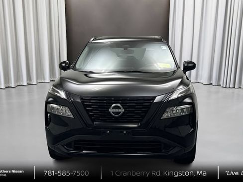 Certified 2023 Nissan Rogue SV w/ SV Premium B Package AWD/4WD image 2