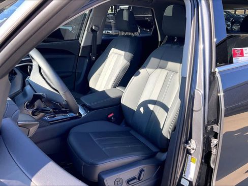 Certified 2025 Audi Q5 Premium Plus w/ Premium Plus image 7