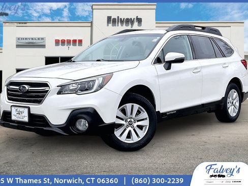 Used 2018 Subaru Outback 2.5i Premium image 1