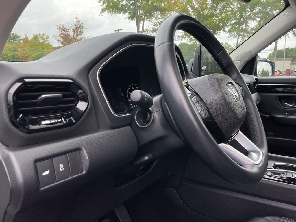 Certified 2025 Honda Pilot Touring image 27