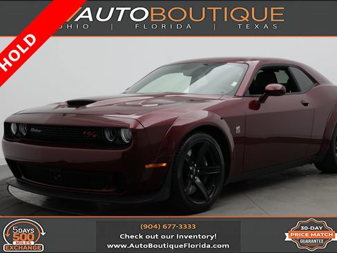 Used 2022 Dodge Challenger R/T Scat Pack RWD image 1