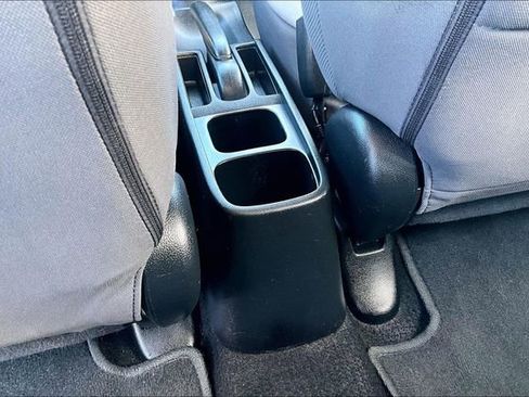 Used 2011 Honda Fit image 21