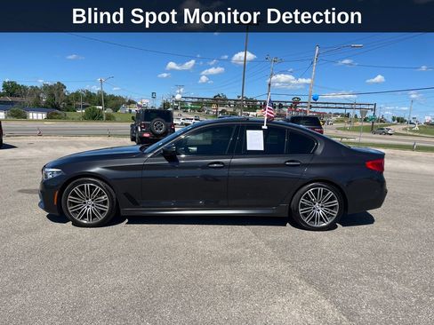 Used 2018 BMW 540i xDrive AWD/4WD image 2