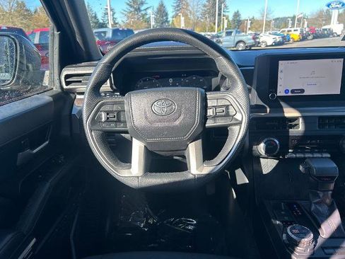 Used 2024 Toyota Tacoma TRD Off-Road AWD/4WD image 8