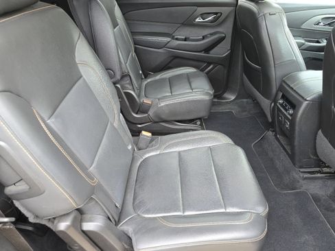 Used 2021 Chevrolet Traverse LT w/ LT Premium Package AWD/4WD image 23