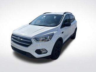 Used 2017 Ford Escape SE w/ Equipment Group 201A AWD/4WD 360° Tour
