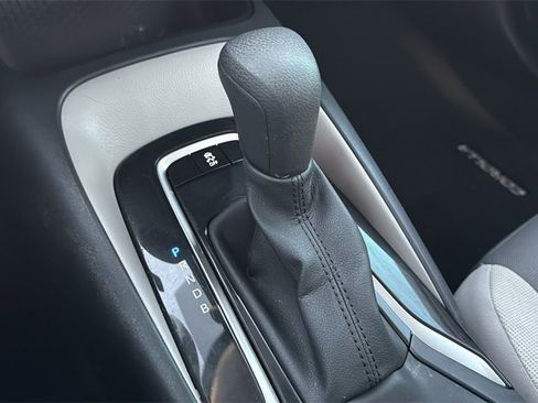 Used 2023 Toyota Corolla LE image 25