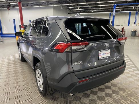 Used 2024 Toyota RAV4 LE image 9
