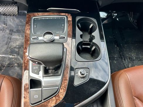 Used 2017 Audi Q7 3.0T Prestige image 27