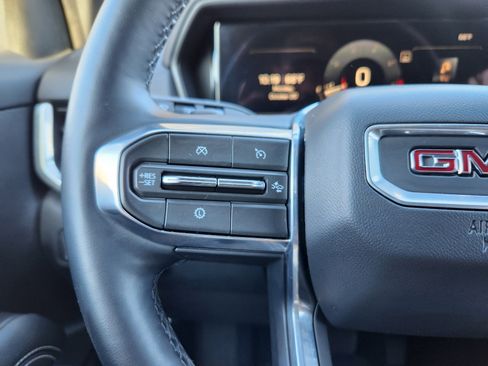 Used 2025 GMC Terrain Elevation image 23