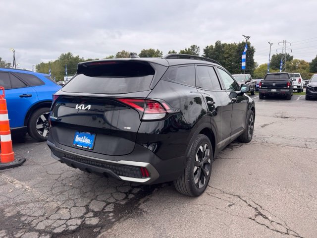 Used 2023 Kia Sportage X-Line w/ X-Line Premium Package AWD/4WD image 2