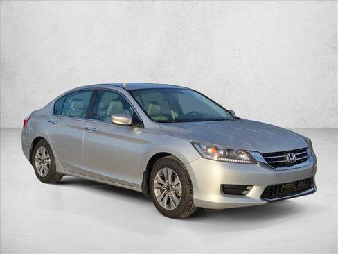 Used 2014 Honda Accord LX image 3