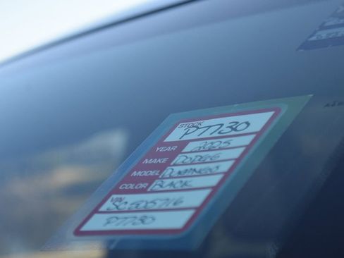 Used 2025 Dodge Durango GT image 38