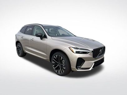 New 2026 Volvo XC60 B5 Ultra w/ Climate Package