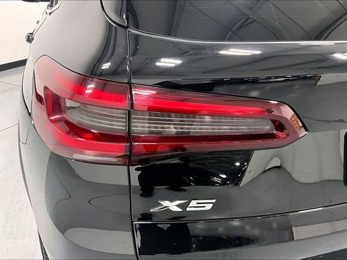 Used 2023 BMW X5 xDrive40i w/ Parking Assistance Package image 30