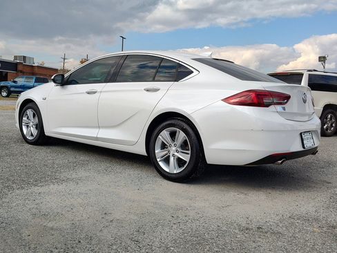 Used 2019 Buick Regal Preferred image 4