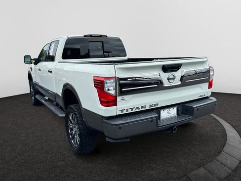 Used 2018 Nissan Titan Platinum Reserve w/ Platinum Utility Package image 3