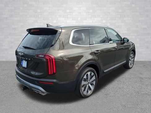 Used 2022 Kia Telluride EX w/ EX Premium Package AWD/4WD image 5