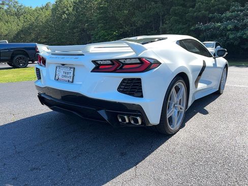 Used 2020 Chevrolet Corvette Stingray Preferred Cpe w/ 2LT Preferred Equipment Group RWD image 4
