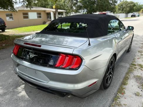 Used 2020 Ford Mustang Premium RWD image 6