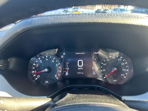 Used 2026 Jeep Compass Limited image 23