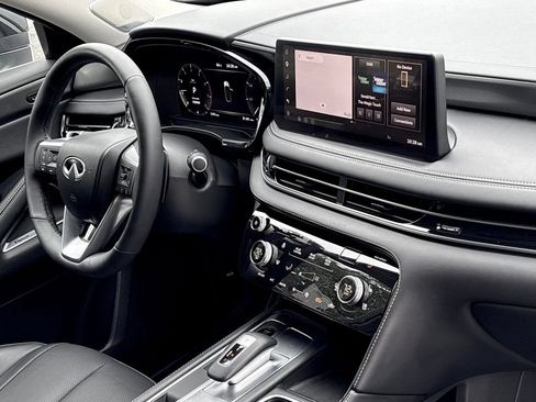 Certified 2026 INFINITI QX60 Luxe w/ Cargo Package FWD image 38