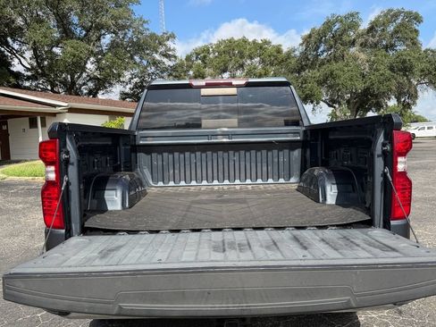 Used 2021 Chevrolet Silverado 1500 LT w/ Texas Edition Plus RWD image 19