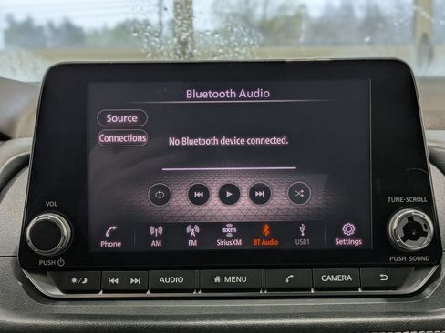 Used 2021 Nissan Rogue SV AWD/4WD image 25