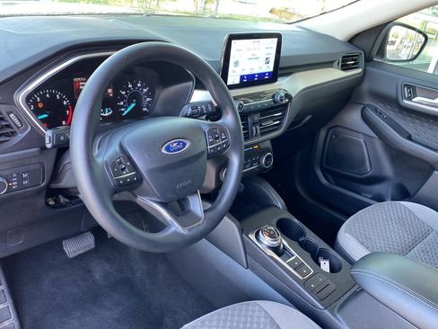 Used 2020 Ford Escape SE AWD/4WD image 16