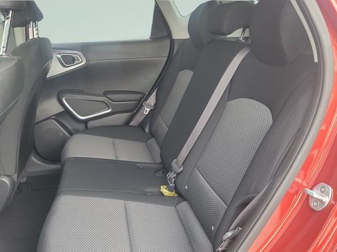 Used 2020 Kia Soul LX FWD image 10