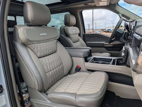 New 2026 Ford F250 Platinum w/ Platinum Plus Package AWD/4WD image 25